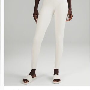 Women's bone (white) lululemon Leggings